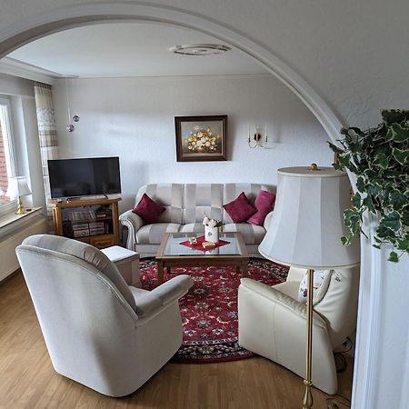 Ferienwohnung Leni Erstes Og Inkl Balkon Gartenblick Kostenfreier Parkplatz Stadtnah Aber Ruhig Gelegen Meppen Kültér fotó
