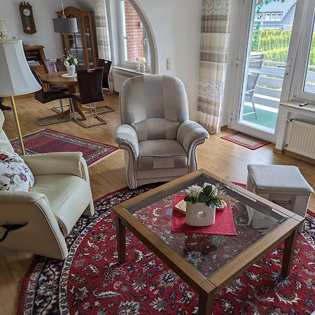 Ferienwohnung Leni Erstes Og Inkl Balkon Gartenblick Kostenfreier Parkplatz Stadtnah Aber Ruhig Gelegen Meppen Kültér fotó